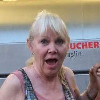 Adina Ross Nackt