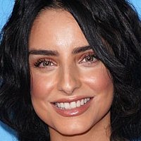 Aislinn Derbez Nackt
