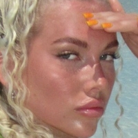 Alexa Tiziani Nackt