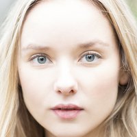 Alexandra Dowling Nackt