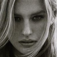 Alice Cornish Nackt