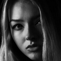 Alice Neale Nackt