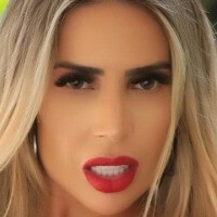 Aline Ferrari Nackt