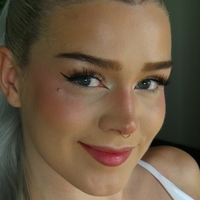Alix Ablaze Nackt