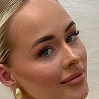 Allie Auton Nackt