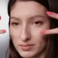 Aloona Larionova Nackt