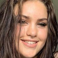 Alyssa Baum Nackt