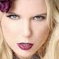 Alyssa Nicole Pallett Nackt