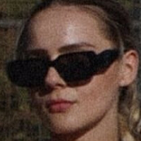 Amelie Kollek Nackt