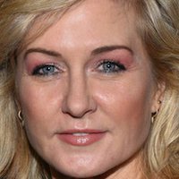 Amy Carlson Nackt