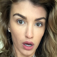 AmyWillerton Nackt