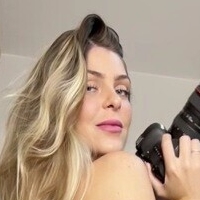 Ana Bruna Avila Nackt