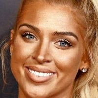 Aneta Sablik Nackt