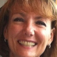 Angela Bennett Nackt
