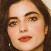 Angela Trimbur Nackt