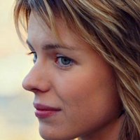 Anna Starshenbaum Nackt