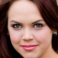 April Hannah Nackt