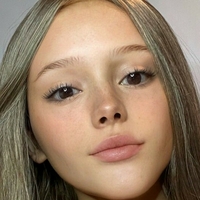 Ariana Greene Nackt