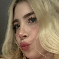 Aselyrie Nackt