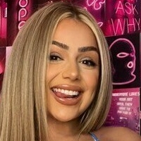 Ashley Meraz Nackt