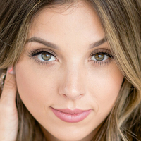 Ashlynn Thurber Nackt