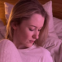 ASMR Emily Nackt