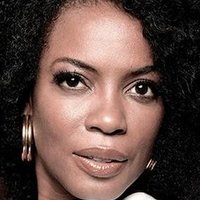 Aunjanue Ellis Nackt