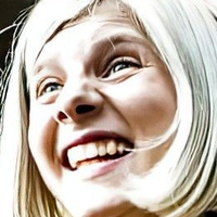 Aurora Aksnes Nackt