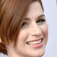 Aya Cash Nackt