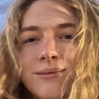 Bailey Nackt