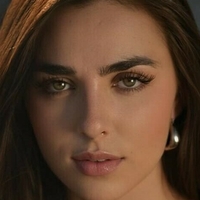 Beatrice Coari Nackt