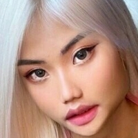 blondasian Nackt