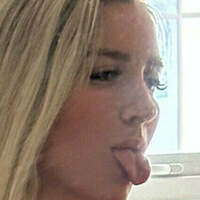 BlondeAbodo Nackt