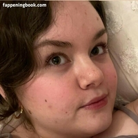 boober_ella_free Nackt