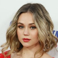 Brec Bassinger Nackt