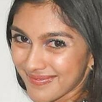 Brenna Marie Narayan Nackt