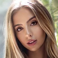 Bruna Lima Nackt