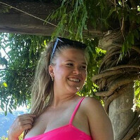 Bubbly Blonde Nackt