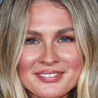 Caitlin Manley Nackt