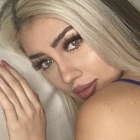Camilarreyna Nackt
