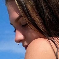 Carly Cox Nackt