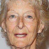 Caroline Blakiston Nackt