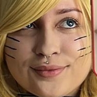 Caroline Jones Nackt