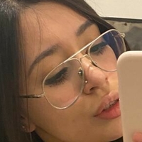carolinee2000 Nackt