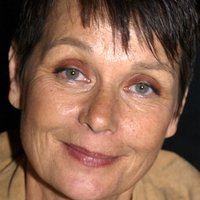 Carolyn Seymour Nackt