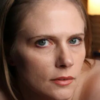 Casey McKinsey Nackt