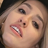 catherinedenoire Nackt