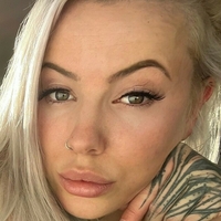 Cathy Nackt