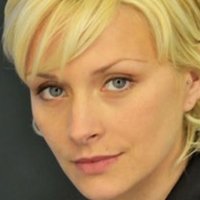 Charlotte Becquin Nackt