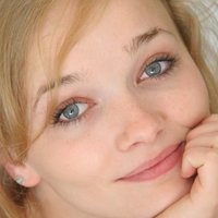 Chloé Petit Nackt
